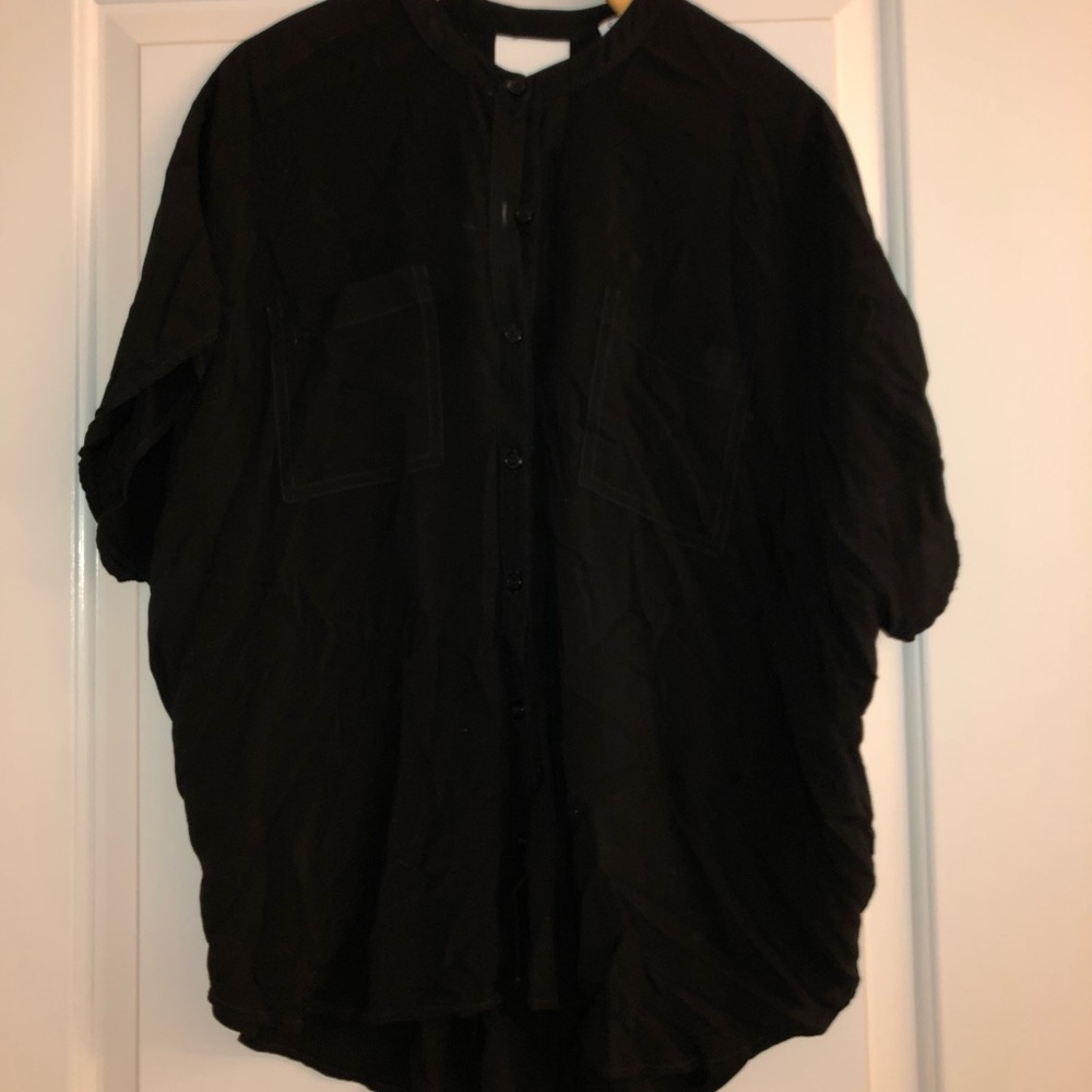 Splendid Black Tee w/ cutouts